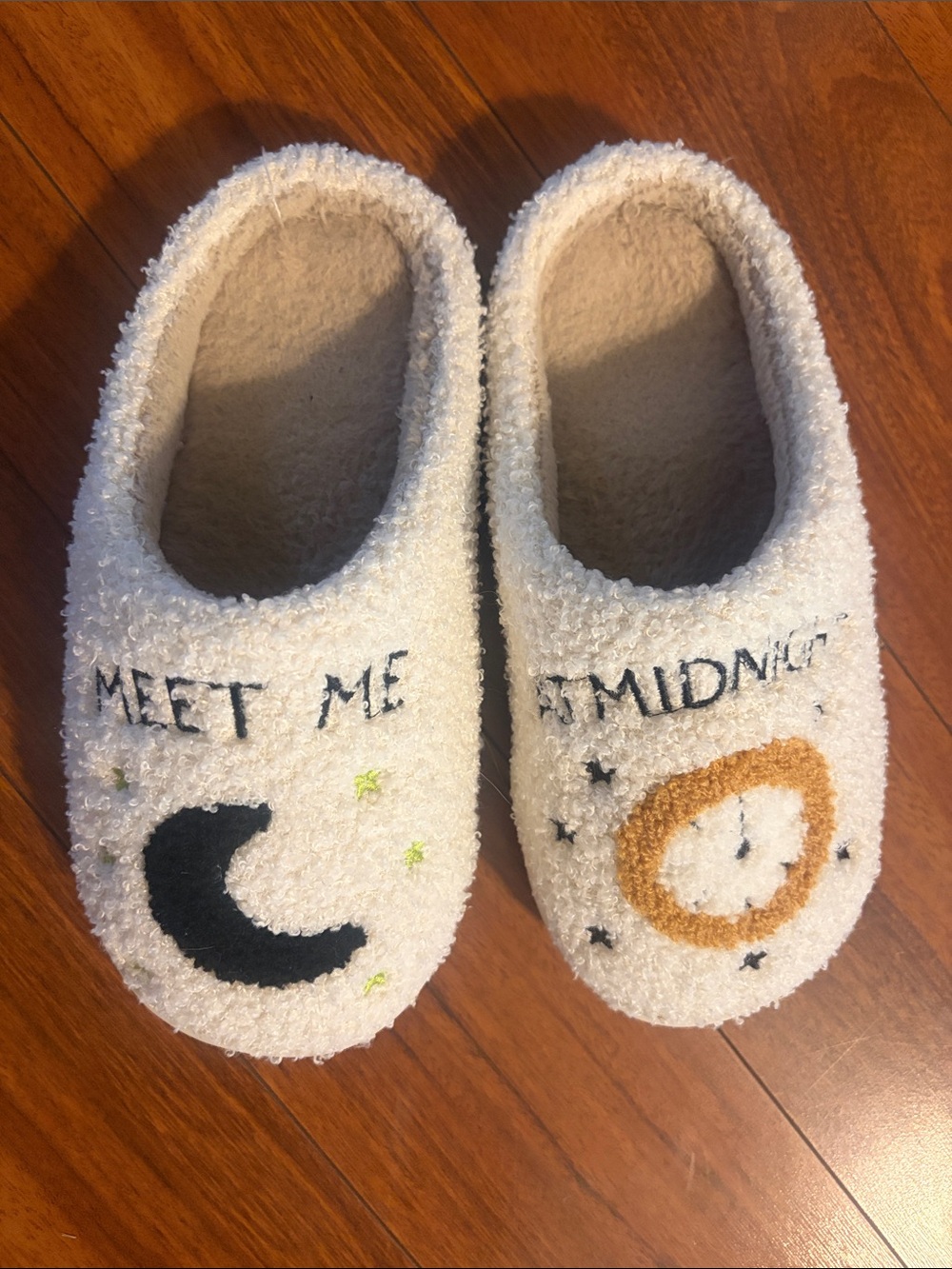 Women’s Ivory 'Meet Me at Midnight” Slippers